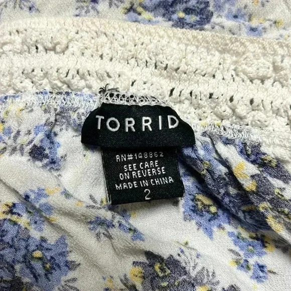 Torrid Blue & White Floral Off Shoulder Georgette Blouse Plus Size 2X (18/20) - Picture 4 of 5